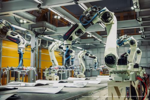 揭秘南京智慧工廠 深藍S7背后的硬核智造與網絡技術服務