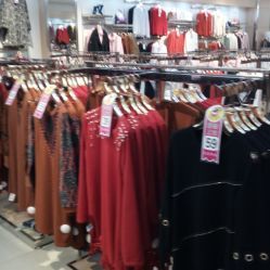 千嘉惠服飾批發城